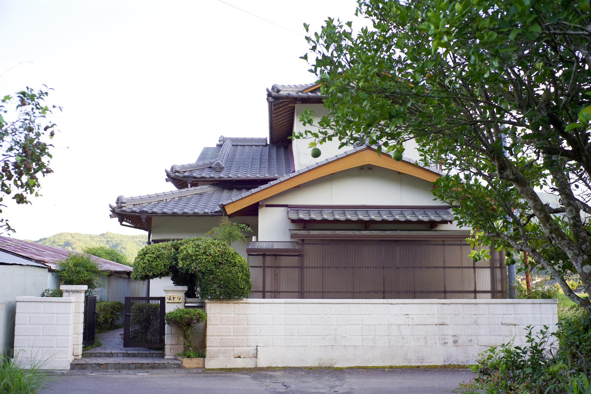 貸切宿ほとり外観